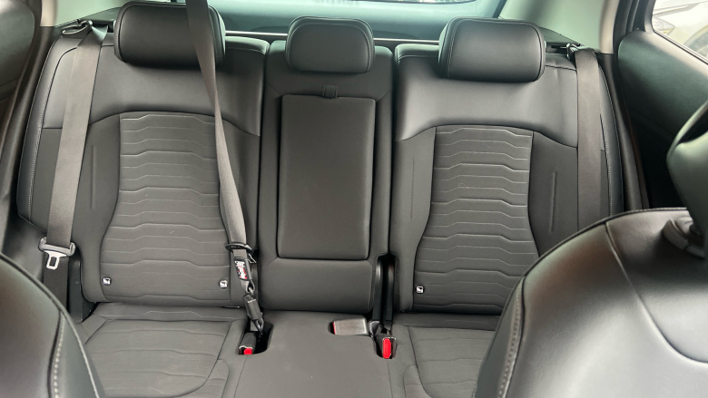 Kia Sportage 1.6T GDi 207 HEV 3 5dr Auto Hybrid Estate